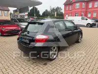 2012 Toyota AURIS