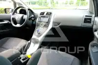 2012 Toyota AURIS