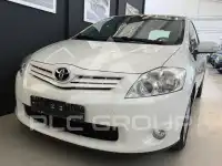 2012 Toyota AURIS