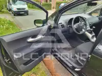 2012 Toyota AURIS