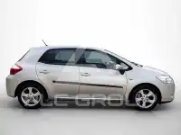 2012 Toyota AURIS