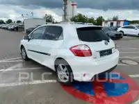 2012 Toyota AURIS
