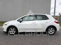 2012 Toyota AURIS