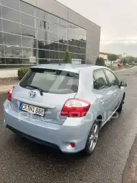 2012 Toyota AURIS