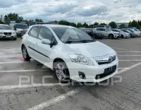 2012 Toyota AURIS