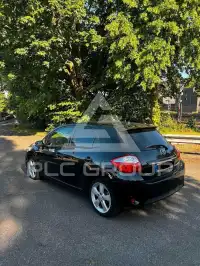 2012 Toyota AURIS