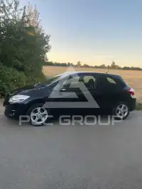 2012 Toyota AURIS