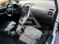 2012 Toyota AURIS