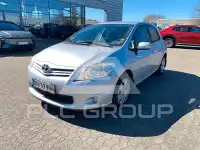 2012 Toyota AURIS