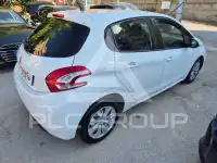 2012 Peugeot 208