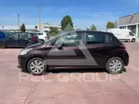 2012 Peugeot 208