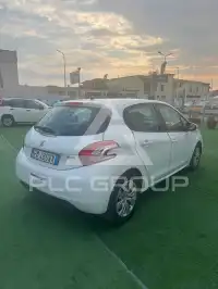 2012 Peugeot 208