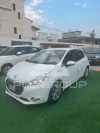 2012 Peugeot 208
