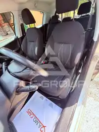 2013 Peugeot 208