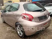 2012 Peugeot 208