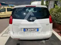 2012 Peugeot 5008