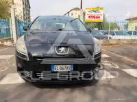 2012 Peugeot 5008