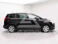 2012 Peugeot 5008
