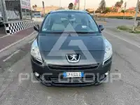 2012 Peugeot 5008