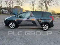 2012 Peugeot 5008