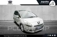 2012 Peugeot 5008