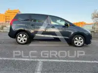2012 Peugeot 5008