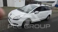 2012 Peugeot 5008