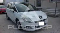 2012 Peugeot 5008