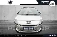 2012 Peugeot 5008