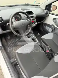 2012 Peugeot 107