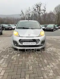 2012 Peugeot 107
