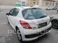 2012 Peugeot 207