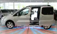 2012 Peugeot Partner