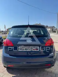 2012 KIA Venga