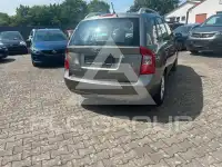 2012 KIA Carens