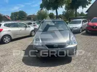 2012 KIA Carens