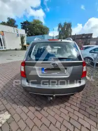 2012 KIA Carens