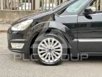 2012 Ford GALAXY