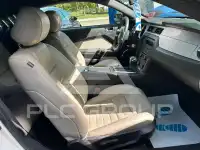 2012 Ford MUSTANG