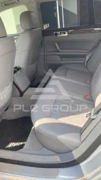 2012 Volkswagen PHAETON