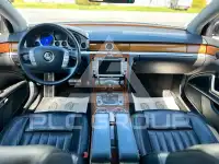 2012 Volkswagen PHAETON