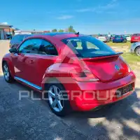 2012 Volkswagen BEETLE