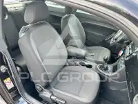 2012 Volkswagen BEETLE