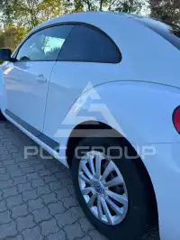 2012 Volkswagen BEETLE