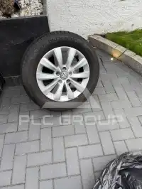 2012 Volkswagen BEETLE