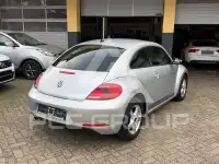 2012 Volkswagen BEETLE