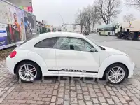 2012 Volkswagen BEETLE