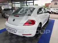 2012 Volkswagen BEETLE