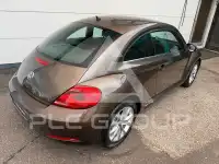 2012 Volkswagen BEETLE