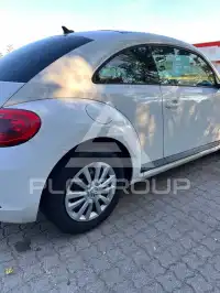 2012 Volkswagen BEETLE